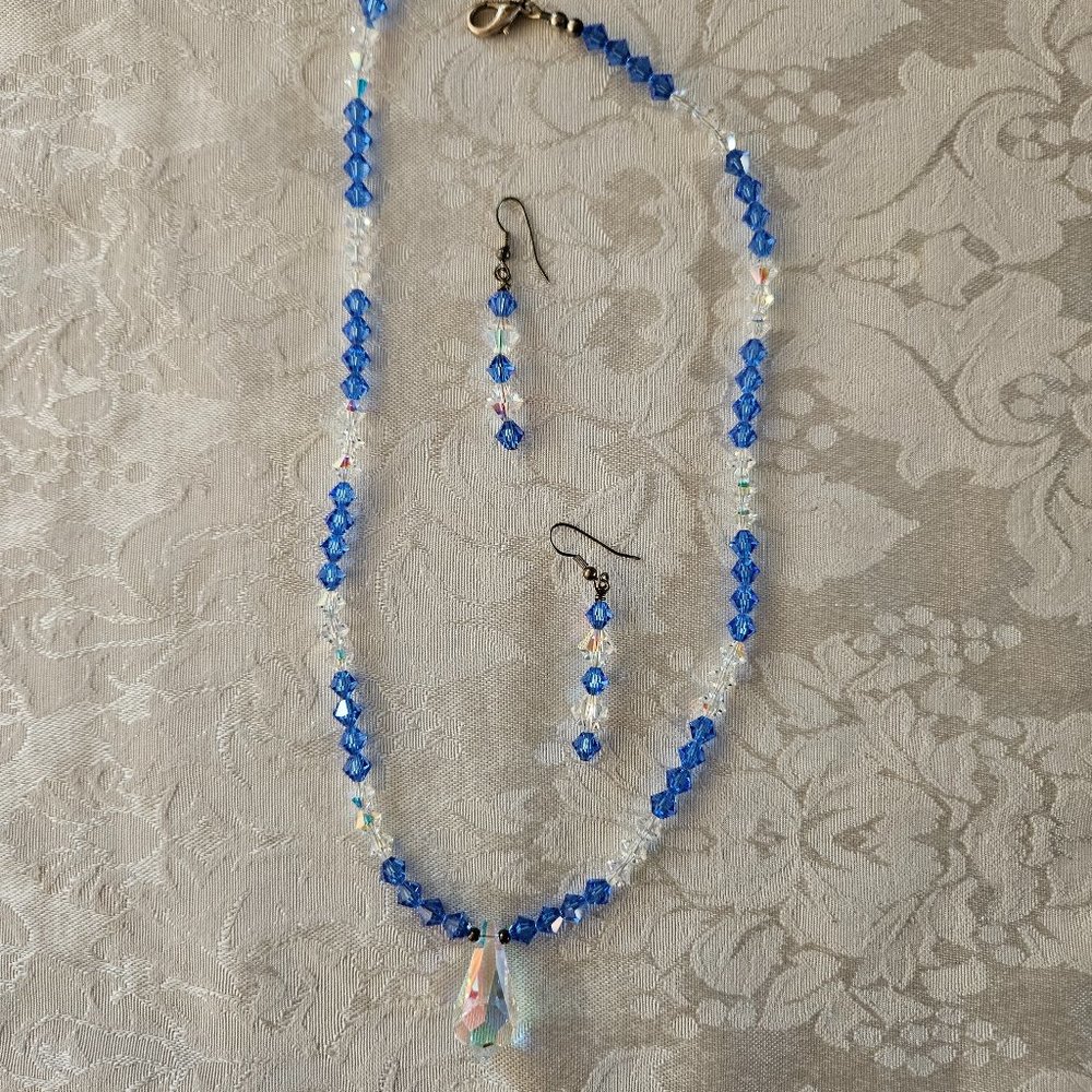 Necklace & Earrings